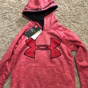 NWT boys Under Armour sweatshirt